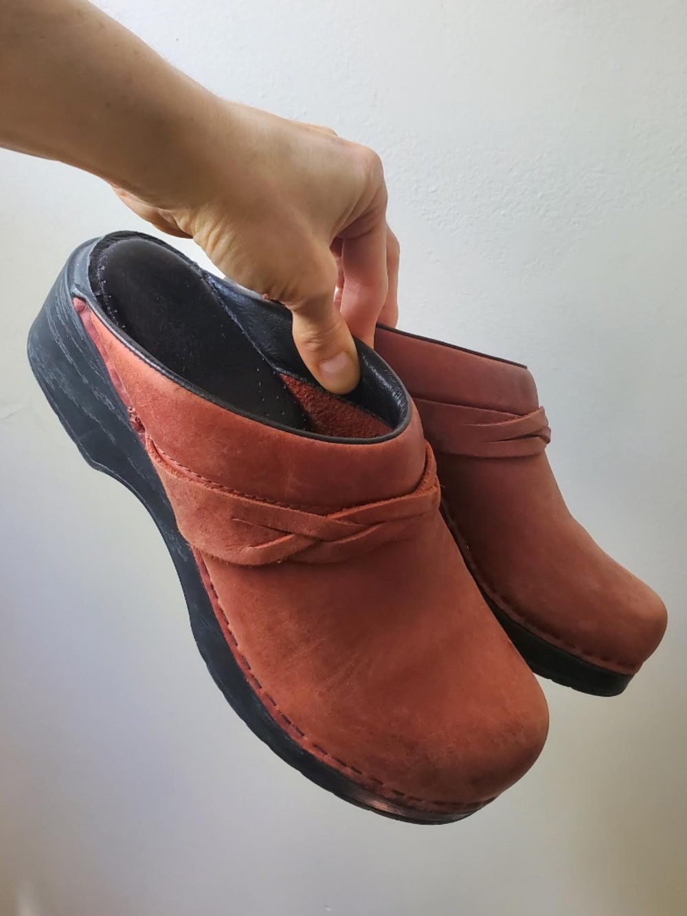 Vintage L.L. Bean Clogs Leather Upper, size 38 (lady US 7)